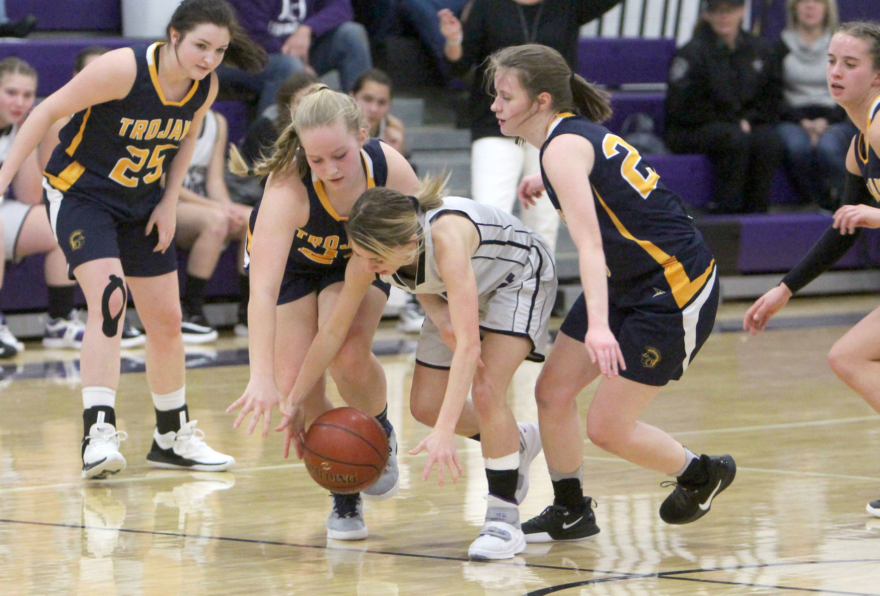 New Auburn at Lake Holcombe girls basketball 12-13-19